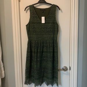 Banana republic dress NWT size 6
